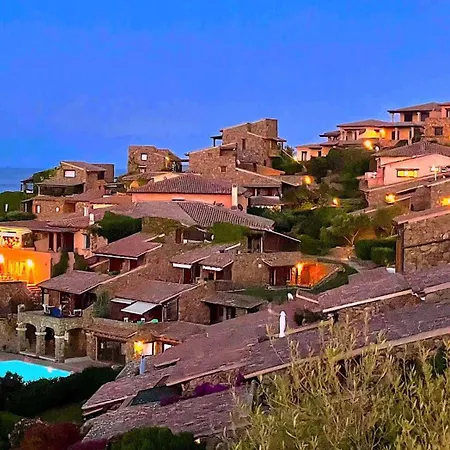 Punta Est Giardino E Vista Mare Capo Coda Cavallo